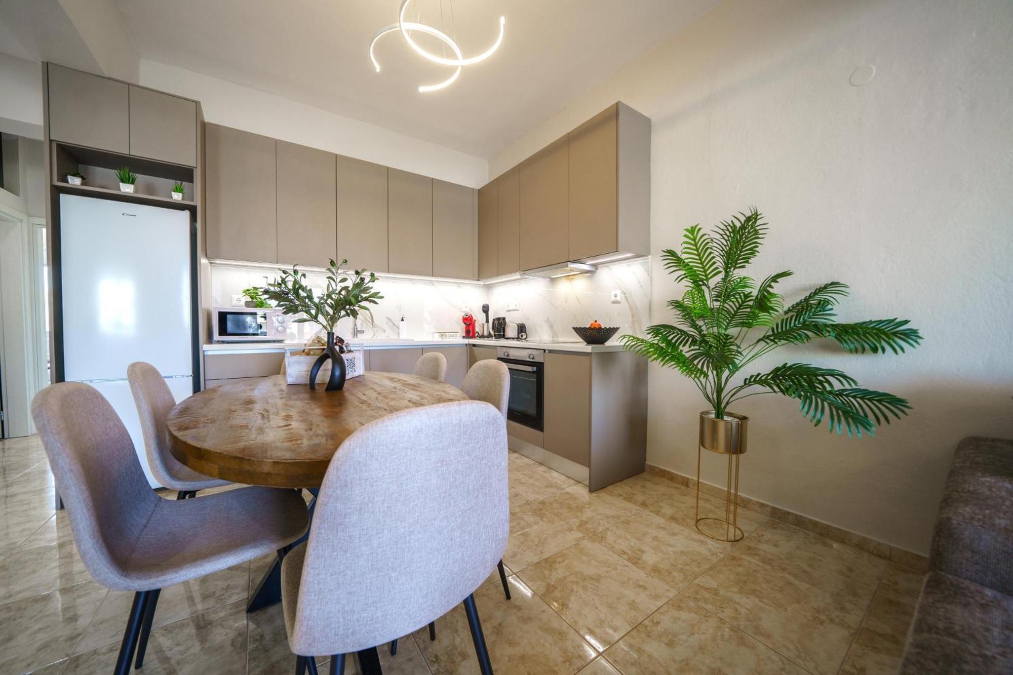 Akalli Luxury Living Apartment *